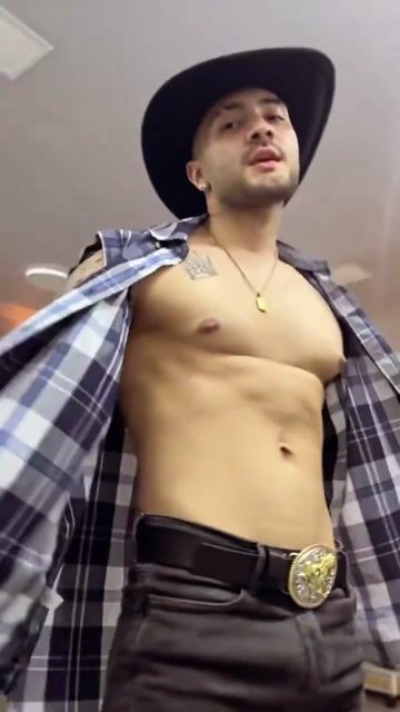Hola#